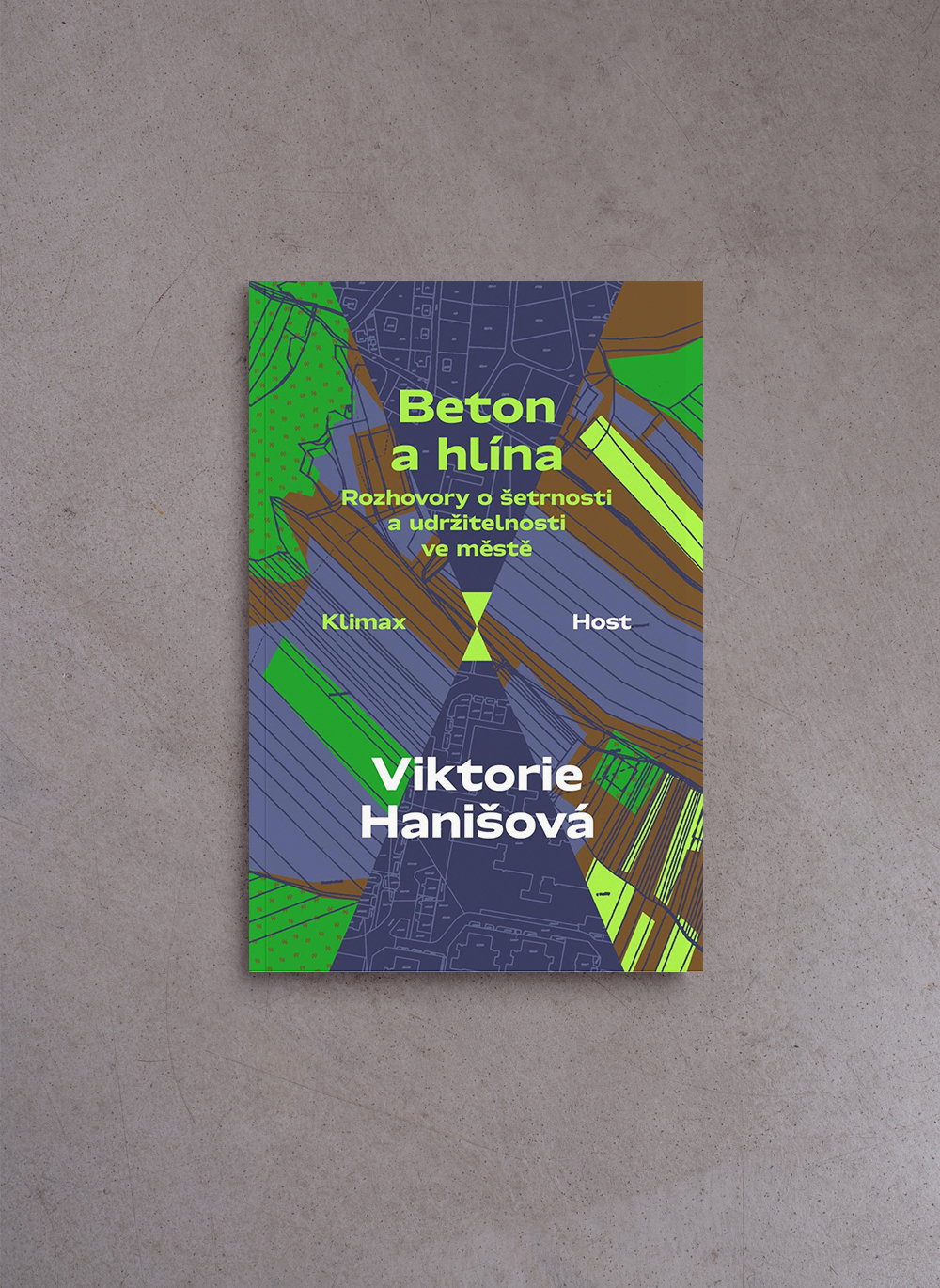 Beton a hlína – Viktorie Hanišová